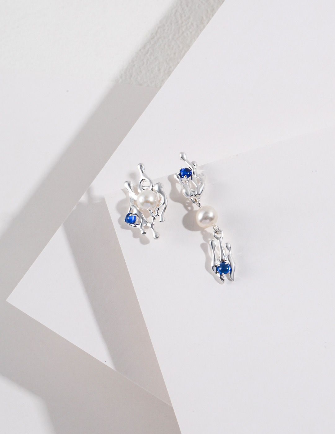 Elevate your style with our Sapphire and Silver Teardrop Earrings. Crafted from high-quality sterling silver and featuring brilliant sapphire gemstones, these earrings offer a timeless elegance that complements any outfit.